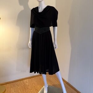 Witchy Chadwicks Dress, Black, Cowl/Hood, 3/4 sleeve, Midi, Medium, Forest Belt